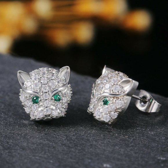 Mens Sterling Silver Emerald Diamond Zircon Panther Cat Stud Earrings Party Gift - Picture 2 of 12